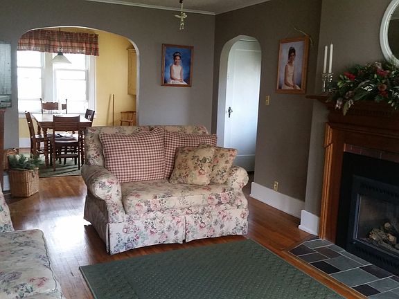 Living room with fireplace