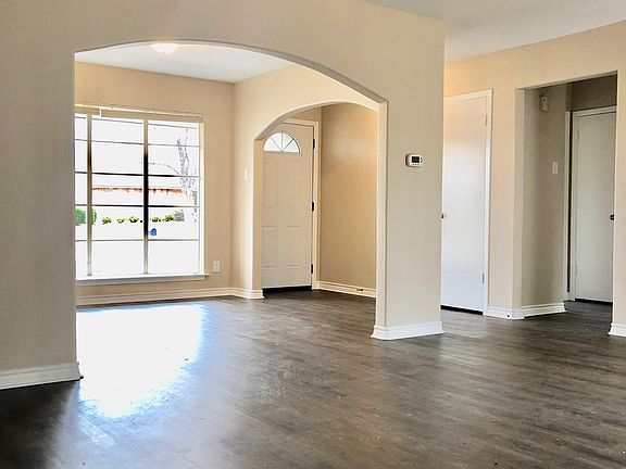 4th image of 50263 Flamingo Ln