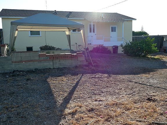 5th image of 637 Carla Ave