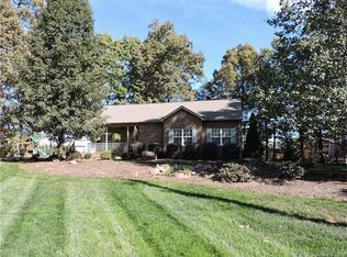 7737 Red Robin Trl, Denver, NC 28037