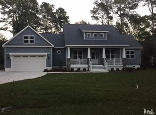 709 Green Tee Rd, Hampstead, NC 28443