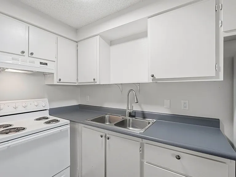 Union Park Apartments in Cheney! — Photo 29