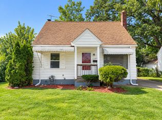 21503 Beechwood Ave, Eastpointe, MI 48021