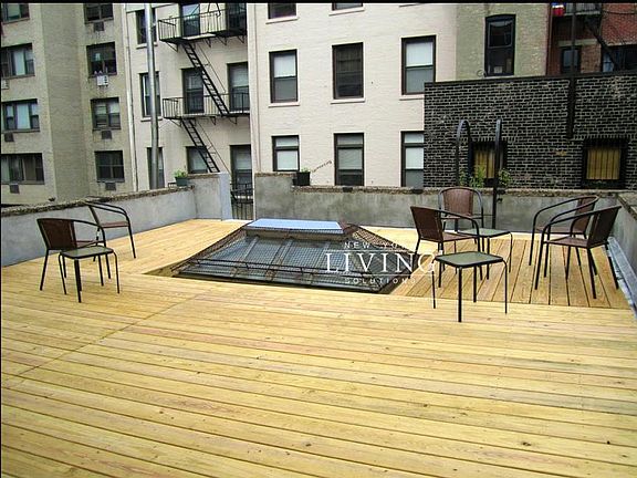 3rd image of 241 E 14th St APT 3B