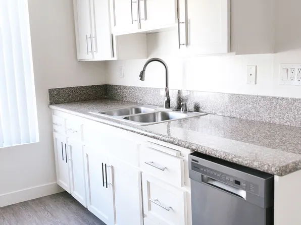 Stoneridge Apartments, 9435 Flower St #3667d380c, Bellflower, CA 90706