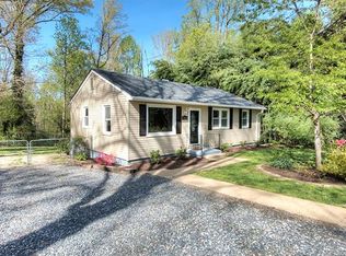 7206 Bennington Rd, North Chesterfield, VA 23225
