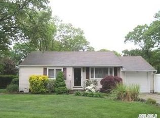 284 Horseblock Rd, Farmingville, NY 11738