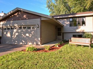 5234 Credit River Rd SE, Prior Lake, MN 55372