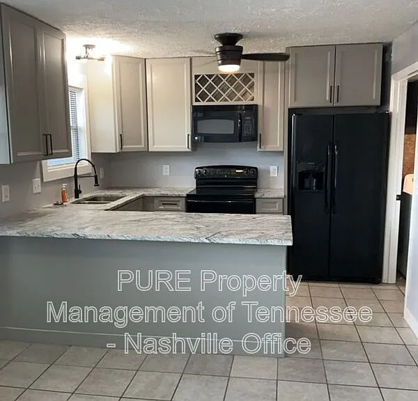 212 Harpers Mill Rd — Photo 1
