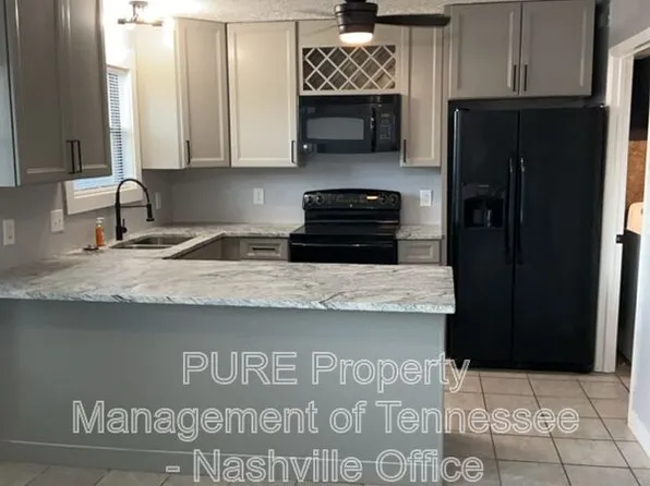 212 Harpers Mill Rd, Hermitage, TN 37076