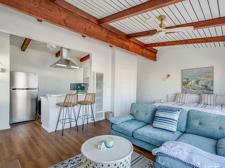 1430 Manhattan Beach Blvd #4 — Photo 12