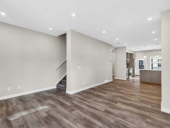 5th image of 133 N Mahogany Gdns SE