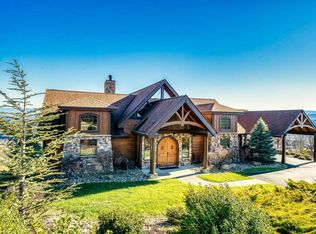 3029 Smokey Bluff Trl, Sevierville, TN 37862