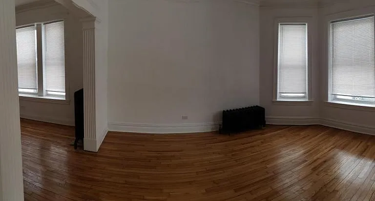 7833 S Burnham Ave — Photo 2