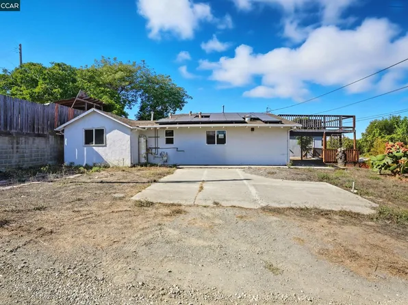 1207 1/2 Warren Ave, Vallejo, CA 94591