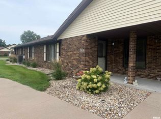 2103 Maple Ave, Macomb, IL 61455