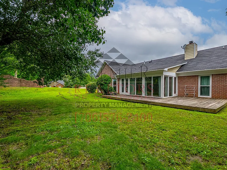 2250 Rock Springs Ct — Photo 33