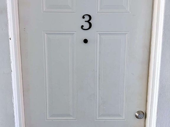 2nd image of 406 Northwood Rd APT 3