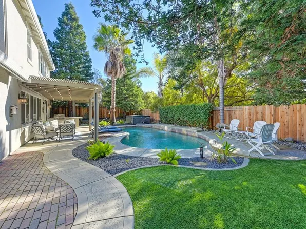 217 Bent Tree Ct, Roseville, CA 95747