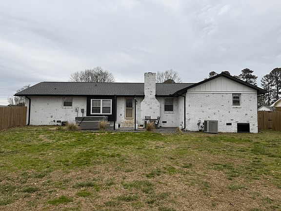 2nd image of 115 Shoally Park Dr