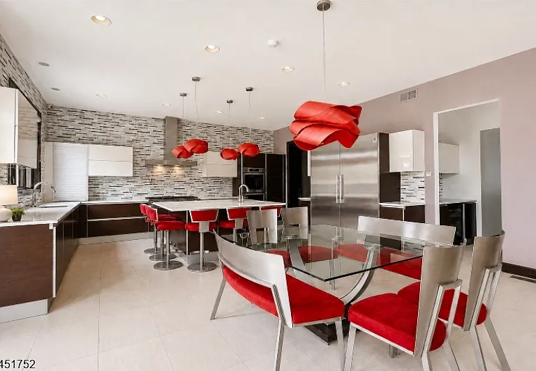 14 Michele Ln — Photo 18