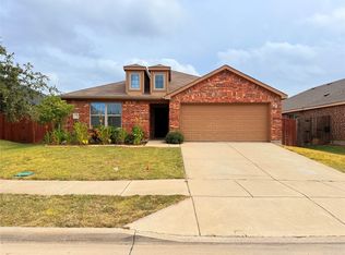2106 Danibelle Dr, Heartland, TX 75126