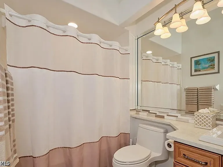 16320 Willowcrest Way — Photo 26