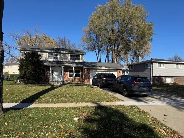 1680 W Byron Ave, Addison, IL 60101