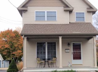 408 N Market St, Mechanicsburg, PA 17055