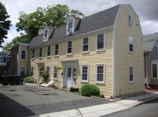 4 Bentley St #1, Salem, MA 01970