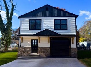 3908 Baltimore St, Halethorpe, MD 21227