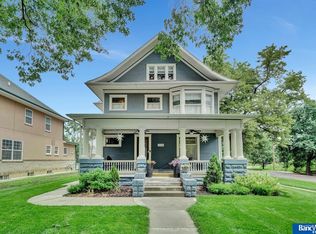 2546 S St, Lincoln, NE 68503