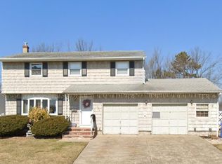 204 Marlin Dr, Fords, NJ