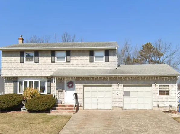 204 Marlin Dr, Fords, NJ 08863