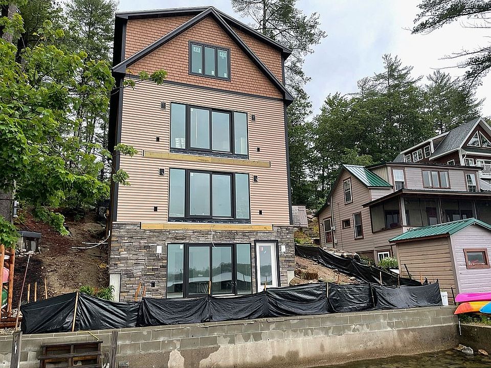 2nd image of 15 Meaders Point Rd