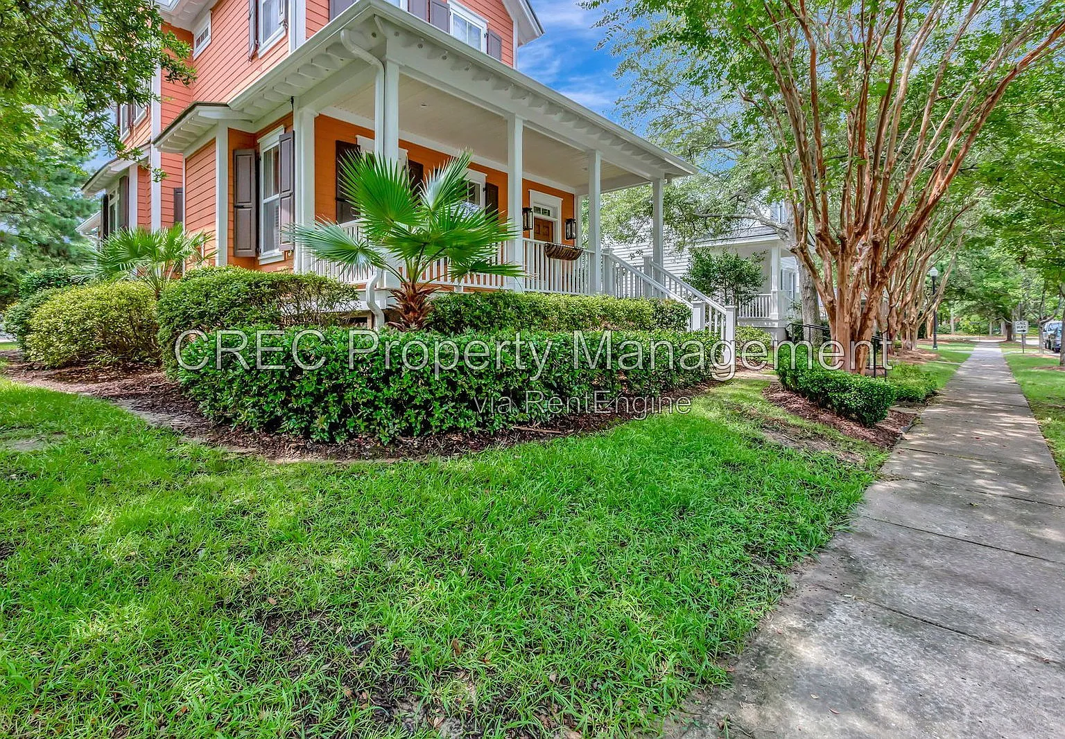 3 bed, 2.5 bath, 2082 sqft, $5,000 — Photo 3