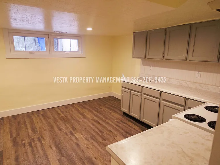 2223 Adams Ave #B — Photo 6