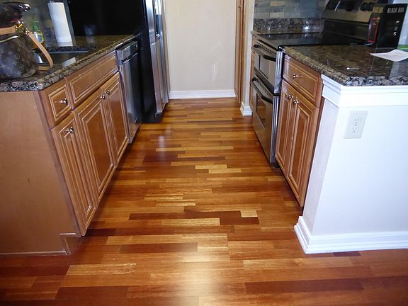 5th image of 1532 Lincoln Way APT 301