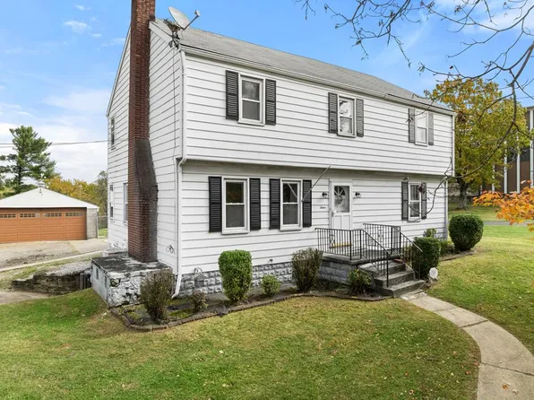 12 Ridgecrest Road, Wheeling, WV 26003