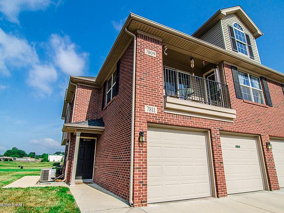 3rd image of 7809 Pleasure Walk Cir