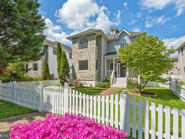 3611 Perry Ave, Kensington, MD 20895