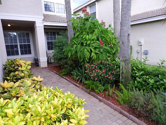 Home For Sale In Nautica Isles