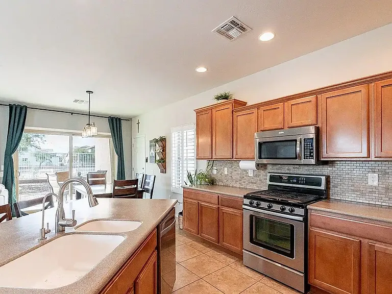 10561 E Willow Shade Pl — Photo 6