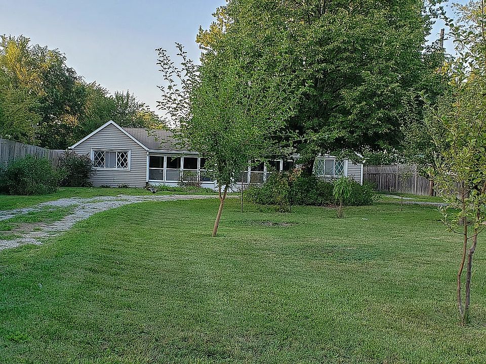 1st image of 10632 Avenue Rd