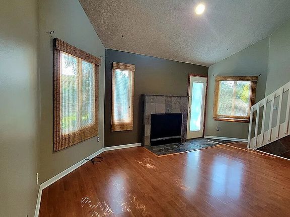 4th image of 3501 W 21st St N APT 8