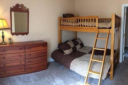 2nd image of 619 Snow St