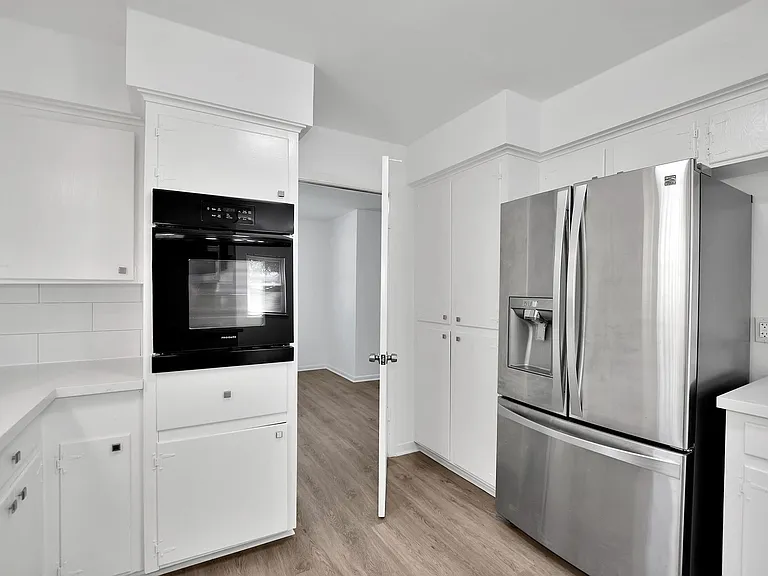 10513 Moorberry Ln — Photo 18