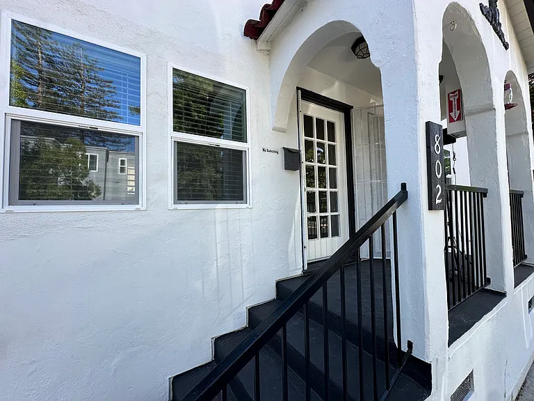 802 Richardson St #802 — Photo 10
