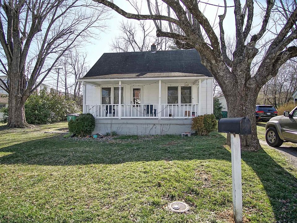 1st image of 907 Kabrich St