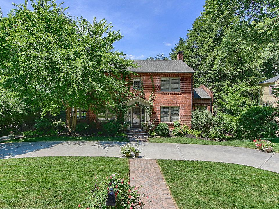 1st image of 3905 Kenilworth Dr